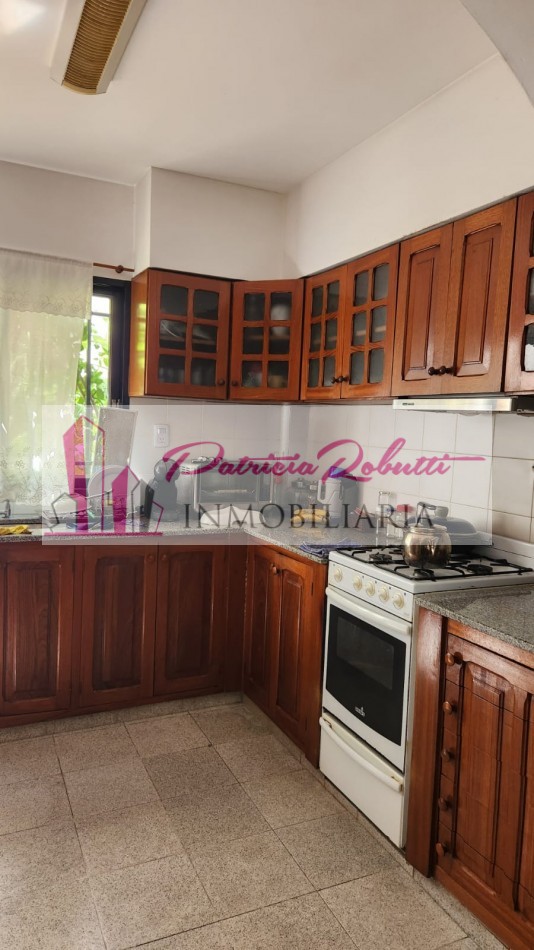 EN VENTA PH 3 AMBIENTES CON PATIO Y TERRAZA EN VILLA CELINA. 