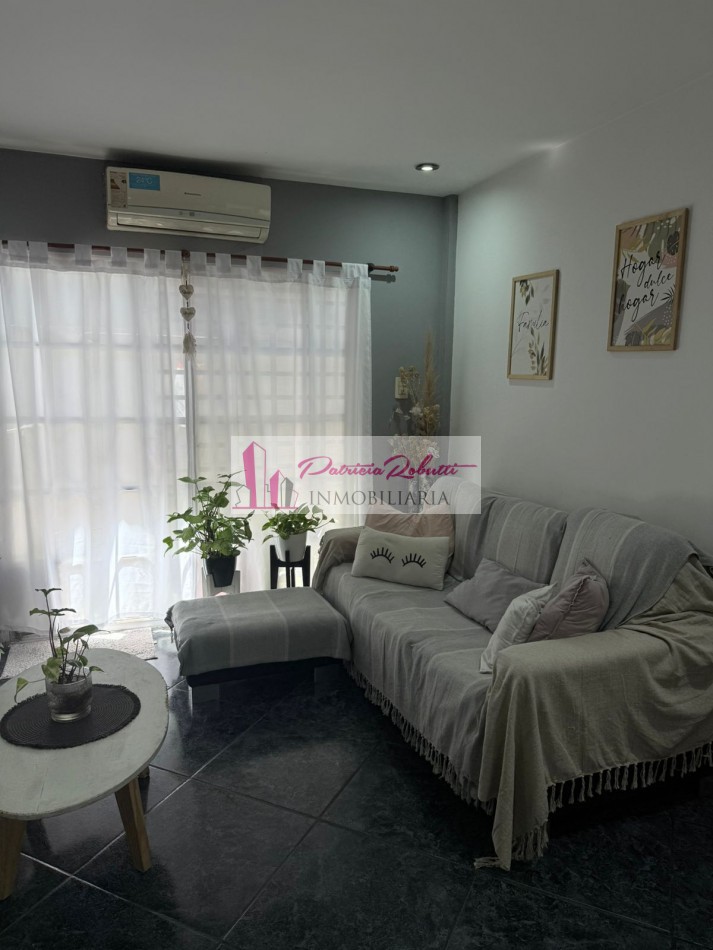 Vende PH MULTIFAMILIAR contrafrente con espacio aereo para edificar Villa Celina