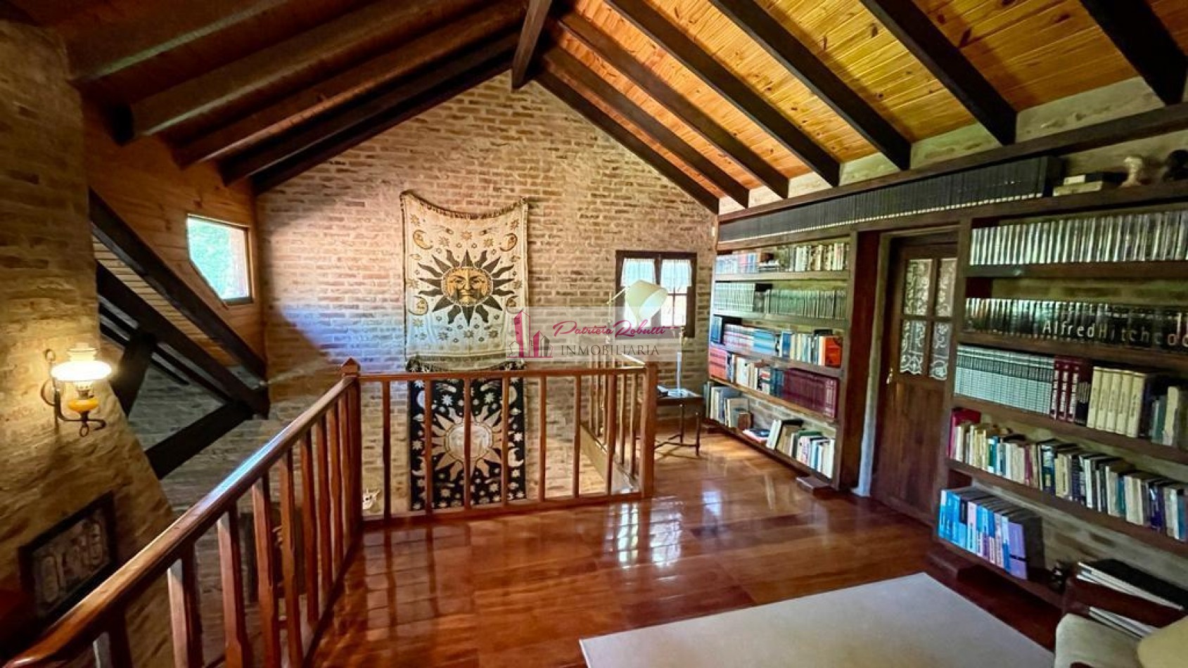 SE VENDE CASA 5 AMBIENTES CON PARQUE, PISCINA, CASA DE HUESPED GRAL. RODRIGUEZ