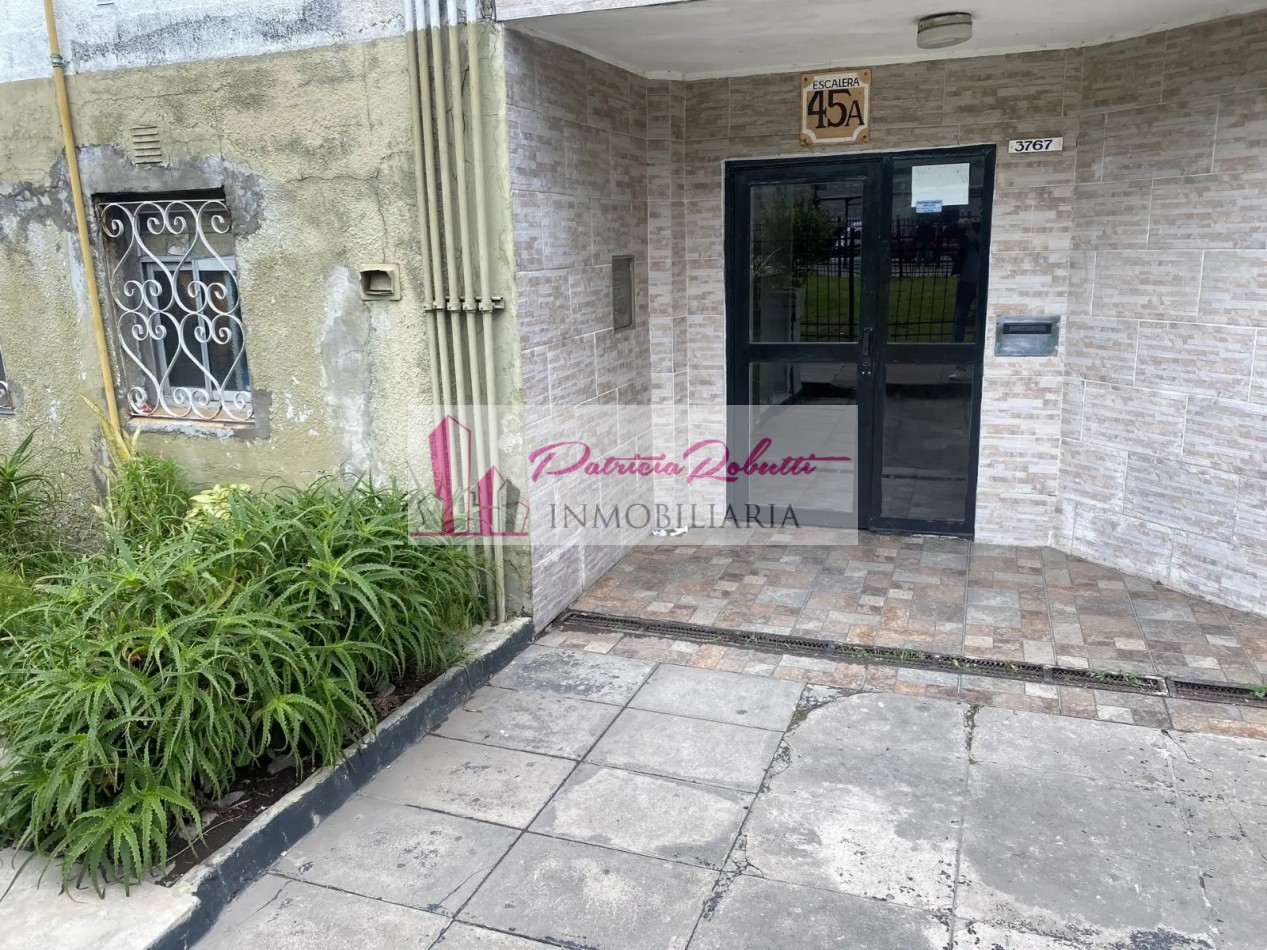 EN VENTA DEPARTAMENTO 4 AMB PATIO BARRIO PIEDRABUENA VILLA LUGANO