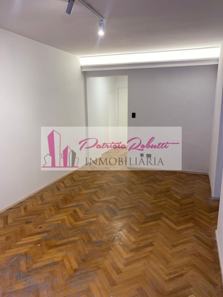 EN VENTA DPTO 3 AMBIENTES AL FRENTE CON BALCON EN PALERMO.