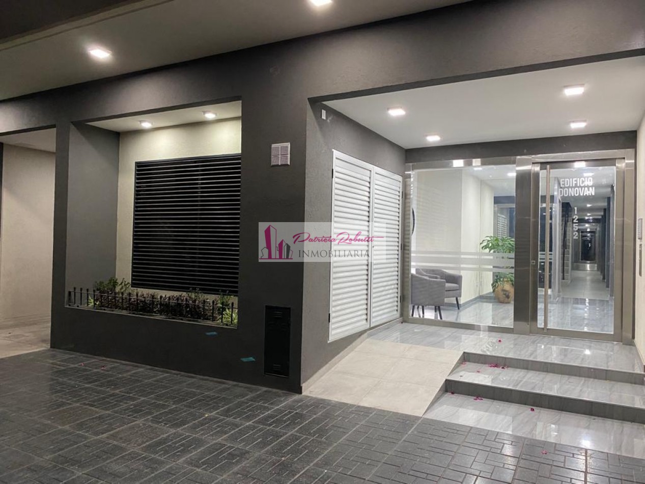 EN VENTA DEPARTAMENTO MONOAMBIENTE MODIFICABLE A 2 CON PATIO Y COCHERA TAPIALES