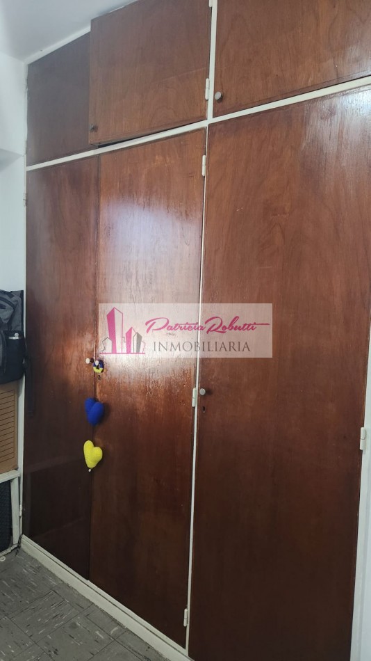 EN VENTA DEPARTAMENTO 3 AMBIENTES CON COCHERA -VILLA CELINA