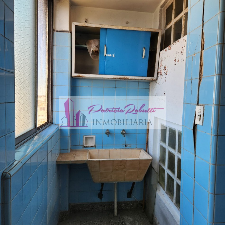 EN VENTA DEPARTAMENTO 3 AMBIENTES BARRIO GRAL PAZ EDIFICIO 5 VILLA CELINA