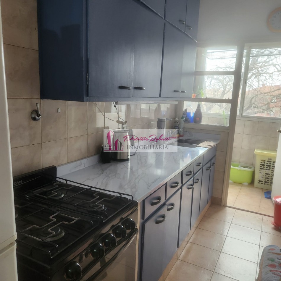 EN VENTA DEPARTAMENTO 3 AMBIENTES CON COCHERA -VILLA CELINA.