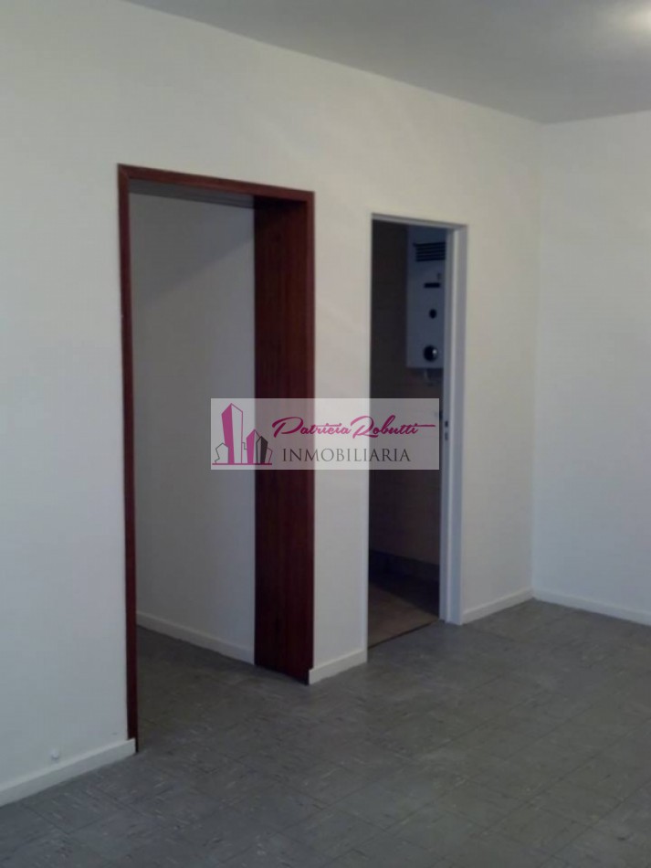 EN VENTA DEPARTAMENTO 3 AMBIENTES CON COCHERA -VILLA CELINA
