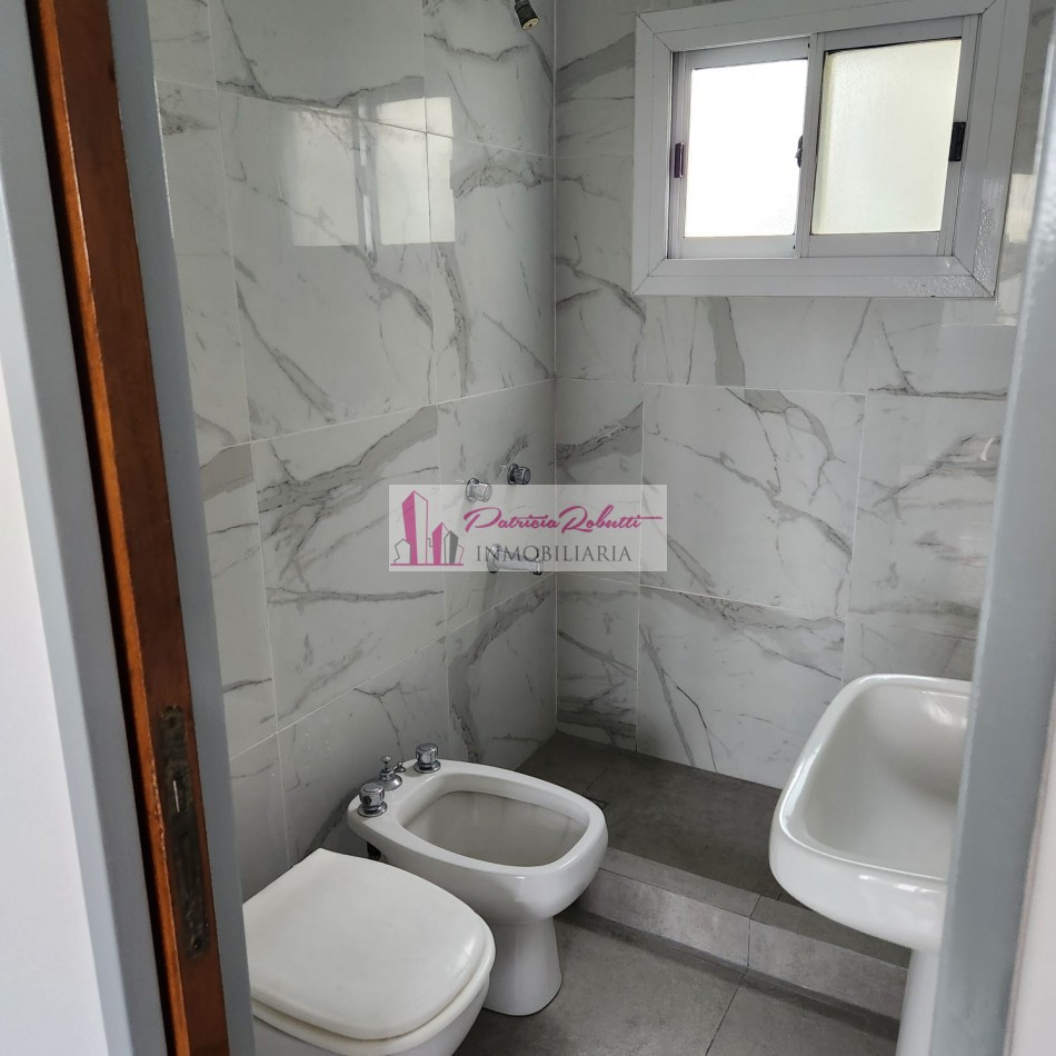 EN VENTA DEPARTAMENTO MONOAMBIENTE RECICLADO OPORTUNIDAD SOBRE VELEZ SARFIELD - CIUDAD MADERO.