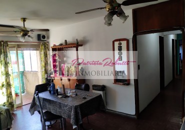 EN VENTA DEPARTAMENTO 4 AMBIENTES CON COCHERA- VILLA CELINA