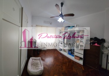 EN VENTA DEPARTAMENTO 4 AMBIENTES CON BALCON VILLA CELINA.