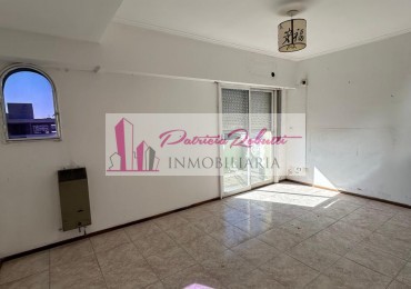 EN VENTA DEPARTAMENTO MONOAMBIENTE RECICLADO OPORTUNIDAD SOBRE VELEZ SARFIELD - CIUDAD MADERO.
