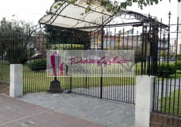 EN VENTA DEPARTAMENTO 3 AMBIENTES CON COCHERA -VILLA CELINA