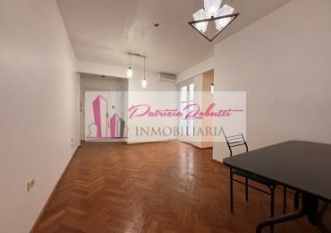 En venta Departamento 2 Ambientes con balcon en Monserrat.
